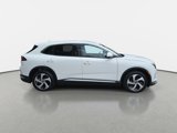 New 2025 VinFast VF 8 Eco image 4