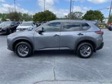 Used 2021 Nissan Rogue S image 2