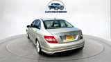 Used 2011 Mercedes-Benz C 300 Luxury image 3