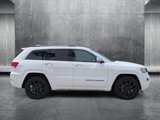 Used 2017 Jeep Grand Cherokee Overland w/ Trailer Tow Group IV image 4