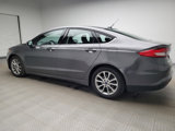 Used 2017 Ford Fusion SE image 3