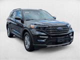 Used 2024 Ford Explorer XLT w/ Equipment Group 202A image 3