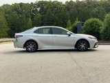 Used 2023 Toyota Camry SE image 5
