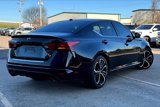 Used 2023 Nissan Altima 2.5 SR w/ SR Premium Package image 2