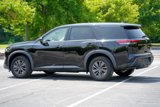 Used 2022 Nissan Pathfinder S image 4