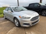 Used 2014 Ford Fusion SE image 2