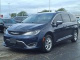 Used 2017 Chrysler Pacifica Limited w/ Advanced Safetytec Group image 2