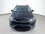 Used 2017 Chrysler Pacifica Touring-L w/ Tire & Wheel Group image 2
