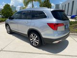 Used 2017 Honda Pilot Elite image 2
