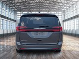 Used 2023 Chrysler Pacifica Touring-L image 5