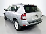 Used 2017 Jeep Compass Latitude image 5