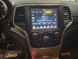 Used 2017 Jeep Grand Cherokee Limited image 3