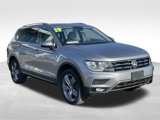 Used 2019 Volkswagen Tiguan SEL Premium image 3