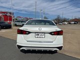 Used 2023 Nissan Altima 2.5 SV w/ SV Premium Package image 4