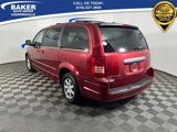 Used 2010 Chrysler Town & Country Touring Plus image 6
