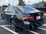 Used 2023 Toyota Camry SE image 4