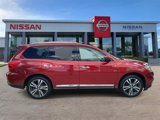 Used 2018 Nissan Pathfinder Platinum image 3