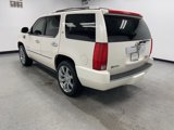 Used 2013 Cadillac Escalade 4WD Hybrid image 4