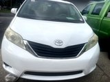 Used 2012 Toyota Sienna LE image 2