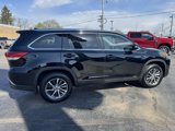 Used 2019 Toyota Highlander XLE image 5