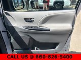 Used 2014 Toyota Sienna SE image 6