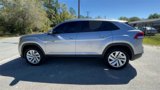 Used 2023 Volkswagen Atlas Cross Sport SE image 5