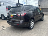 Used 2016 Chevrolet Traverse LT w/ Style and Technology Package image 3