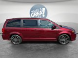Used 2018 Dodge Grand Caravan GT image 2