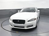 Used 2016 Jaguar XJ R-Sport image 2