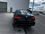 Used 2015 Volkswagen Jetta SE image 4