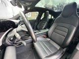Used 2022 Porsche Taycan image 5