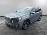 Used 2020 GMC Terrain Denali w/ Denali Premium Package image 3