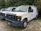 Used 2014 Ford E-250 and Econoline 250 image 2