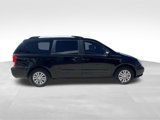Used 2012 Kia Sedona LX image 3