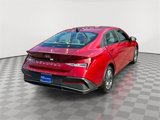 Used 2024 Hyundai Elantra SEL image 4
