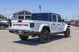 Used 2022 Jeep Gladiator Sport image 4