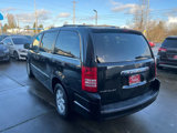 Used 2010 Chrysler Town & Country Touring image 5
