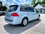 Used 2012 Volkswagen Routan SE image 4