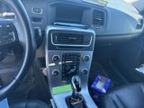 Used 2017 Volvo V60 T5 Cross Country w/ Convenience Package image 4