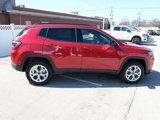 New 2025 Jeep Compass Latitude image 2