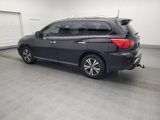 Used 2017 Nissan Pathfinder SV image 3