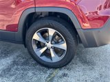 Used 2019 Jeep Cherokee Limited w/ Technology Group image 5