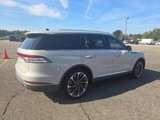 Used 2021 Lincoln Aviator Reserve w/ Equipment Group 202A image 3