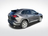 Used 2021 Toyota RAV4 LE image 5