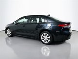 Used 2022 Toyota Corolla LE image 5