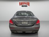Used 2017 Mercedes-Benz E 300 4MATIC image 3