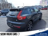 Certified 2022 Volvo XC40 P8 Recharge Ultimate image 4