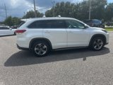 Used 2018 Toyota Highlander Limited Platinum image 5