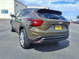 Used 2024 Chevrolet Trax LS w/ Driver Confidence Package image 2