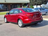 Used 2016 Ford Focus SE w/ SE Cold Weather Package image 3